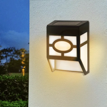 Comprar Luminária de Parede Solar LED preta cor quente Aigostar - em Onbit